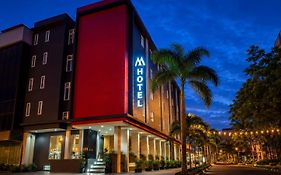 M Hotel Jakarta